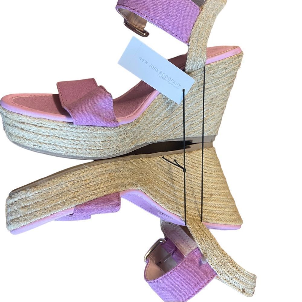 New York and Company pink wedges new never worn size 8 ksee pics